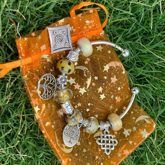 ORANGE GOLD is gorgeous - Picture 3 of 7